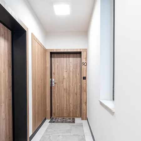 Superapart Habicha 19 * Varšava